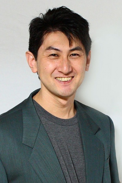 菅俊哉